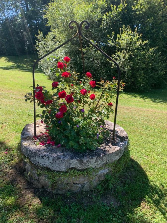 Domaine De La Sabliere Bed and Breakfast Thiviers Εξωτερικό φωτογραφία